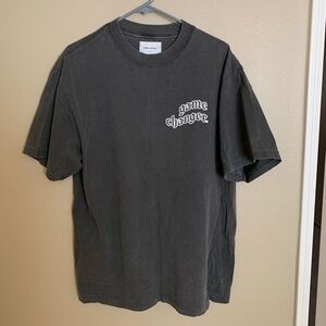 Men Game Changer Large Cotton Gray Pepper Shirt. Good Condition.